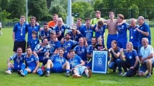 SV Treffen Treffens „Bomber“ feierten den überlegenen Meistertitel.