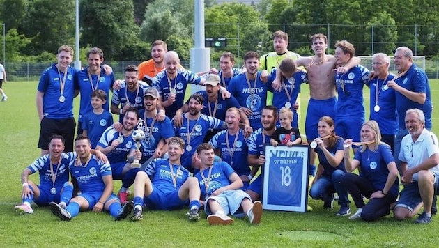 Treffens „Bomber“ feierten den überlegenen Meistertitel.