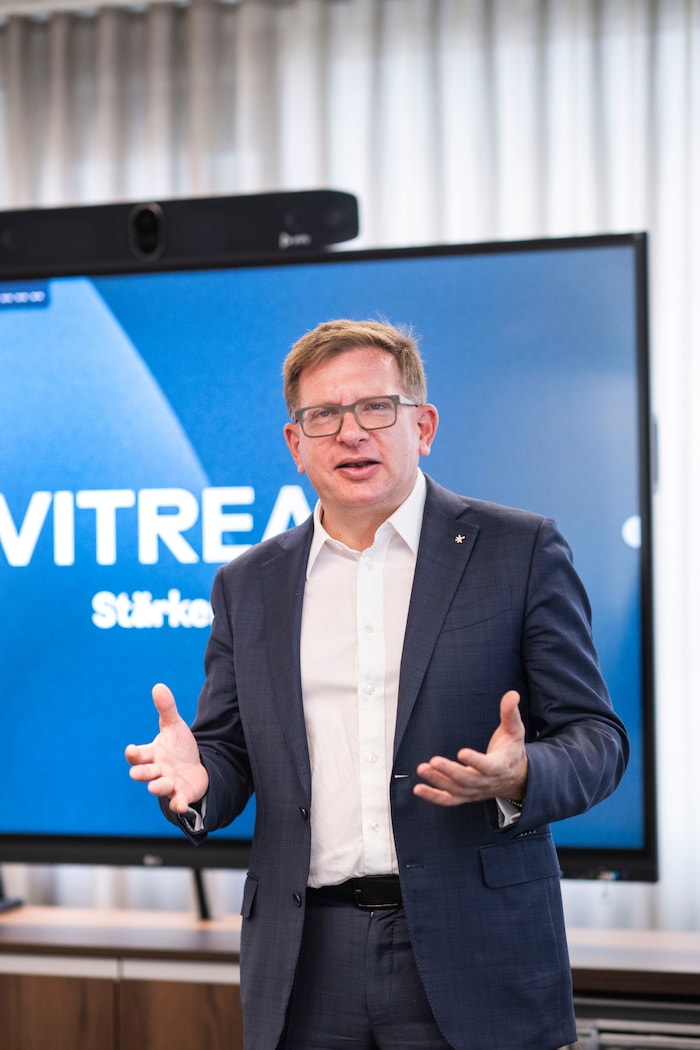 Vitrea-Chef Klaus Schuster bewirbt sich um neue Standorte in Österreich.