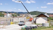 Entlang der steirischen Westbahn laufen die Arbeiten für die weitere Elektrifizierung auf ...