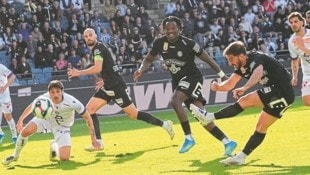 Otar Kiteishvili (re.) feiert bei der Generalprobe heute Comeback.