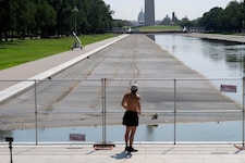 Die gravierendsten Schäden, die bislang im Teich zu sehen sind, könnten im Zuge der Bauarbeiten ...