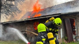 Drei Feuerwehren waren beim Gebäudebrand in Rottenmann gefordert. 
