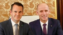 In Sachen Windkraft nicht einig: die Landesräte Stefan Hermann (FPÖ, links) und Willibald ...