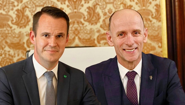 In Sachen Windkraft nicht einig: die Landesräte Stefan Hermann (FPÖ, links) und Willibald ...