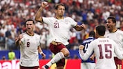 Der Moment, als das Match in Richtung Spanien kippte: Mikel Oyarzabal traf vom Elfmeter-Punkt ...