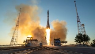 Vom Start vom Raumfahrtbahnhof Baikonur im zentralasiatischen Kasachstan bis zum Andocken ...