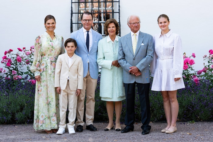 König Carl Gustaf, Königin Silvia, Kronprinzessin Victoria, Prinz Daniel, Prinzessin Estelle und ...