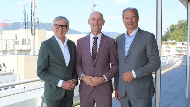 Wirtschaftskammer-Präsident Josef Herk, Landesrat Willibald Ehrenhöfer und Industrie-Präsident ...