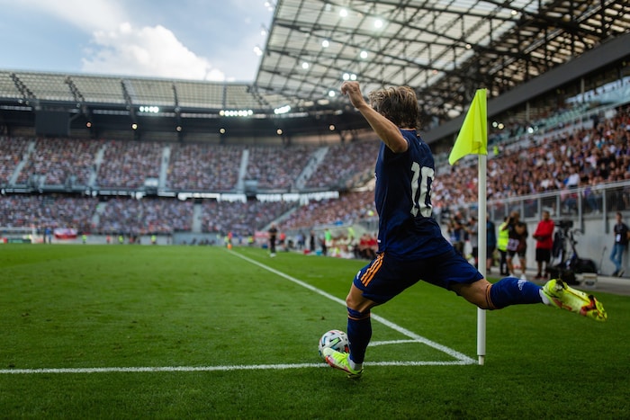 Schon 2021 füllte Real Madrid das Wörthersee Stadion gegen den AC Milan.