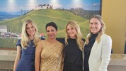 Larissa Marolt, Preeti Hoffmann, Anna Gasser und Michaela Riedl im neuen Hotel.