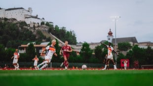 Yorbe Vertessen (in rot) und Co. taten sich im Nonntal schwer.