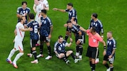 Viele Fouls und viel Hektik, aber keine Torschüsse hat es in den ersten 30 Minuten von England ...