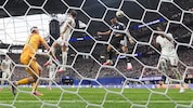 Einwechselspieler Lautaro Martinez köpfelte in der 92. Minute Argentinien ins WM-Finale. Der ...