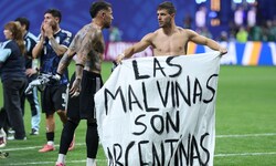 Dieses Transparent könnte bei den Argentiniern noch für Ärger sorgen.