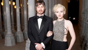 Schauspielerin Julia Garner und Musiker Mark Foster sollen sich nach mehr als sechs Ehejahren ...