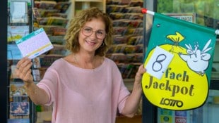 Der Mega-Jackpot lockt hoffnungsvolle Teilnehmer in die Trafiken.