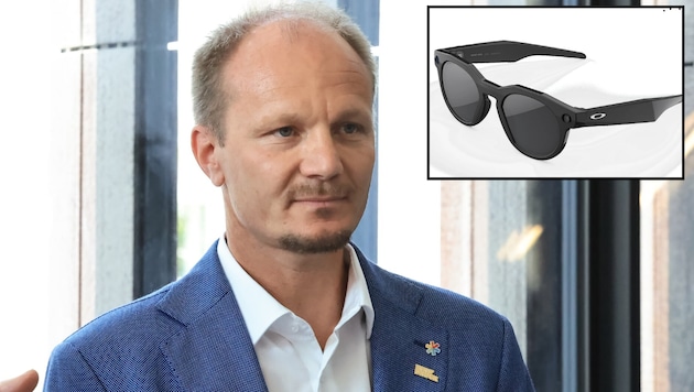 So eine ähnliche Brille des Modells Oakley Meta HSTN trägt Anzengruber und sorgt damit für ...
