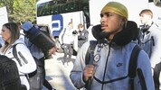 Emanuel Aiwu (re.) ist einer von drei Spielern, die Vizemeister Sturm noch von der Gehaltsliste ...