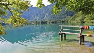 Wasserfahrzeuge und größere Schwimmhilfen sind an einigen Seen, wie auch dem Offensee verboten.