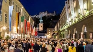 DIe Hofstallgasse wird ab heute, Freitag, wieder zum Treffpunkt der Kulturwelt.