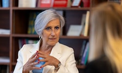 Anna Sporrer: „Ich habe aus der Medien- Welt Zurufe bekommen, wie ich mit Einzel- Strafsachen ...