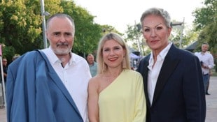 Ehrensache: Alfons Haider nahm Landeshauptmann Hans-Peter Doskozil und Ehefrau Julia in Empfang.