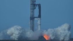 Der 13. Testflug des Raketensystems Starship ist wegen Problemen mit den Triebwerken abgebrochen ...