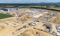 Auf diesem Areal in Kronstorf entsteht das erste Rechenzentrum von Google in Österreich.