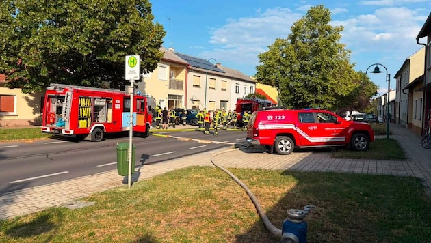 Großeinsatz für die Feuerwehr nach der Explosion.