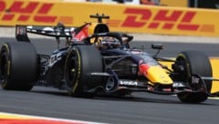 Max Verstappen zeigte im ersten Training auf. 