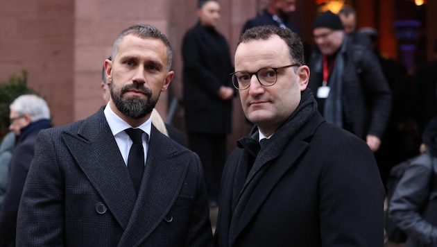 Jens Spahn hatte sich als zuständiger Minister einst kritisch gegenüber einer Leihmutterschaft ...