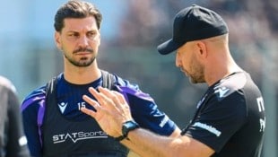 Trainer Stephan Helm (re.) mit Routinier Aleksandar Dragovic.