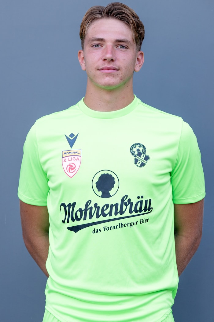 Goalie Dominik Samardzija wechselte von der Akademie Vorarlberg zu SW Bregenz.