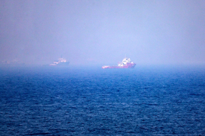 Die Schiffe aus Saudi-Arabien müssen nicht die Straße von Hormuz passieren, um ins Arabische ...