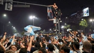 AFP/AFP or licensors Die Freude der Fans in Argentinien ist grenzenlos.