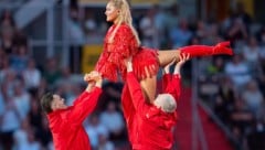 57.500 Fischer-Fans fanden sich im Juli im Wiener Happel-Stadion ein, um ihre Heldin acht Jahre ...