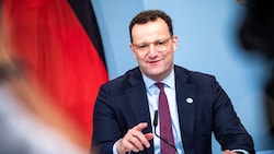 CDU/CSU-Politiker Jens Spahn tritt zurück.