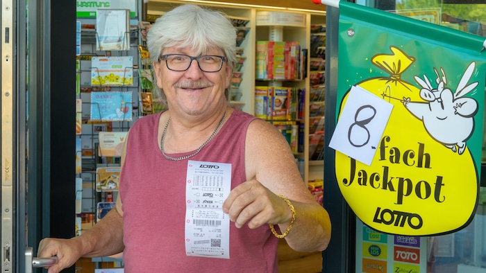 Karl Ecker aus Hofkirchen würde sich mit dem Gewinn ein schönes Haus kaufen.