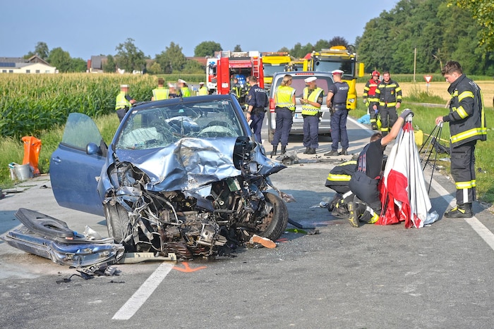 Die B 148 war stundenlang gesperrt.