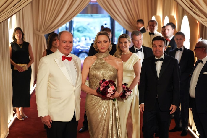 Eleganter Auftritt in Monaco: Fürst Albert II., Fürstin Charlène, Camille Gottlieb und ...