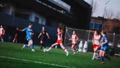 Tina Krassnig (M.) schließt sich leihweise Austria Klagenfurt an.