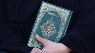 Weil sie Seiten des Korans verbrannt haben sollen, ist ein Ehepaar in Pakistan von der ...