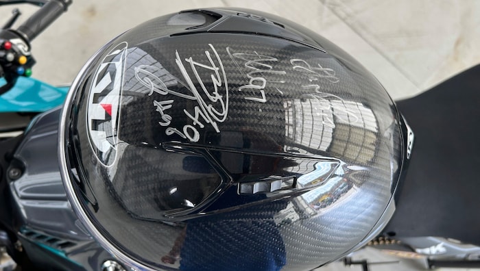 Vier Autogramme – aber keines von Valentino Rossi