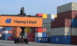 Der Container-Stapel mit Waren aus NÖ für ausländische Märkte ist kleiner geworden.