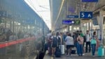 Die ÖBB entschuldigen sich für das Zugchaos am vergangenen Wochenende. Doch Fahrgäste, die ...
