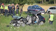 Der Seat Ibiza der Spanier wurde aufgeschnitten, um den Lenker zu befreien.