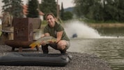 Marlies Haas mit einem ihrer prächtigen Karpfen – der wurde übrigens nur fürs Foto einige ...
