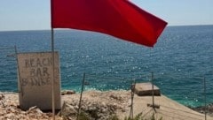 Nach einem Rohrbruch bleibt das Badeverbot an den Stränden Bumbište und Centinera in Medulin ...