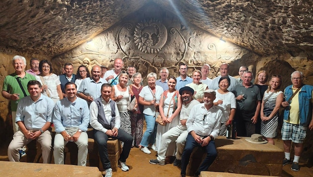 Auf dem Programm stand unter anderem der Besuch der Kapelle des Weingutes Vino Lauko 16 Meter ...